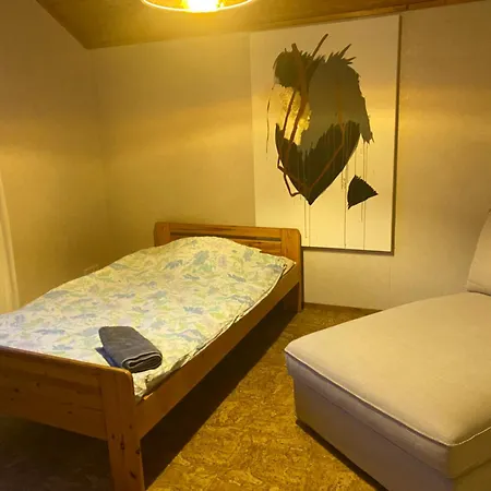 Habitación en casa particular Petsamossa Tampere